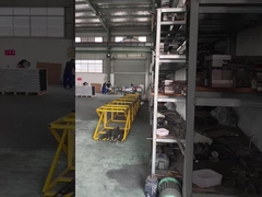 Quadro solar de alumínio Panorama da oficina de processamento