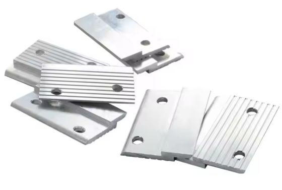 Aluminum Extrusion Z Clip Wall Mount System for Hanging Interior Panels