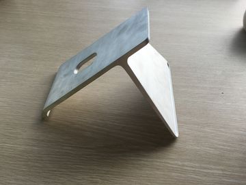 Silver Anodized Aa20um Cnc Drilling Aluminium Extruded Profiles For Computer Base
