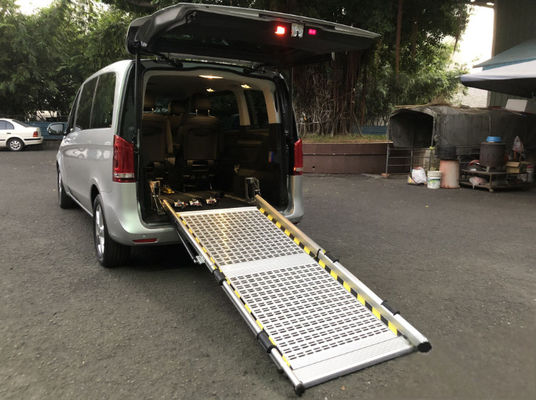 Rampas de entrada de cadeiras de rodas premium para MPVs e vans universais
